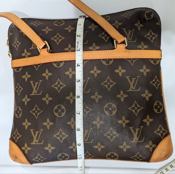Authentic Louis Vuitton Coussin Monogram - Picture 15 of 16